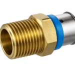 Adaptador de latón en primer plano